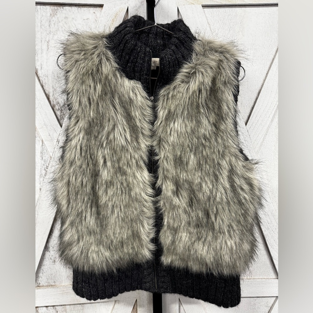 LOFT Black and Gray Faux Fur Veat